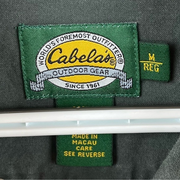 CABELAS Shooting Shirt Quilted Shoulder Patch Medium Green - Picture 3 of 15